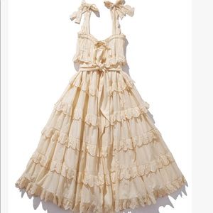 Iva Biigdres Innika Choo pannna